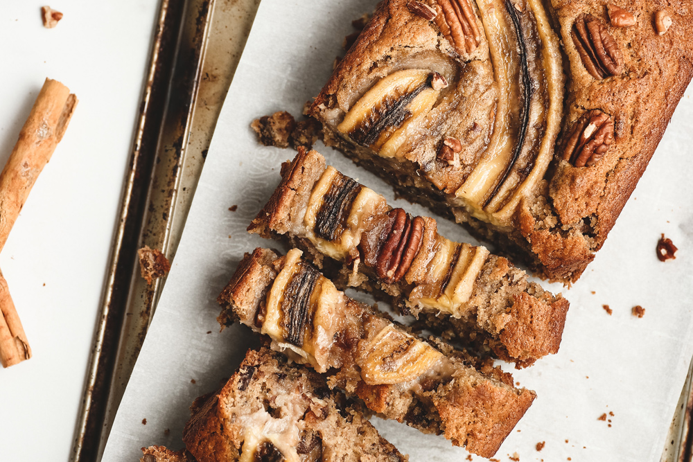 bananbrød oppskrift banankake med nøtter og sjokolade