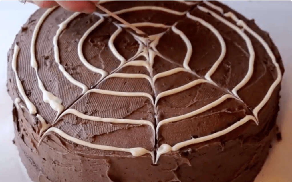 halloween kake spindelvev enkel