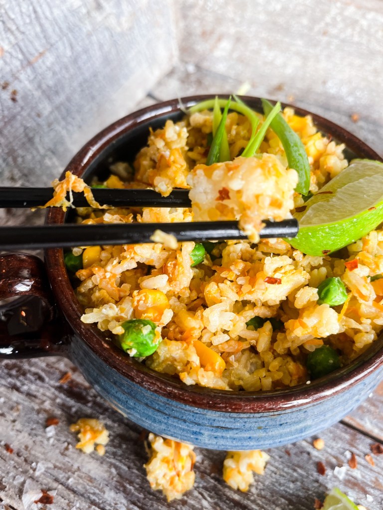 stekt ris med egg billig middag hverdag barnevennlig